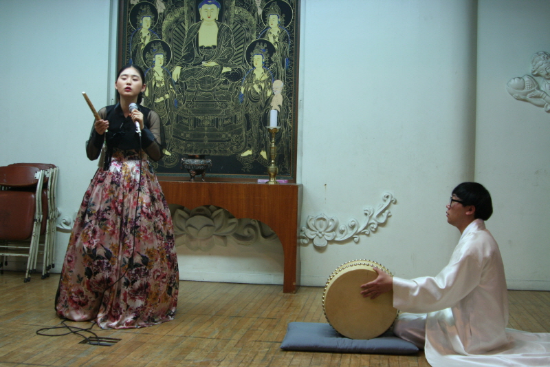 ұ 2560(2016) óԿų