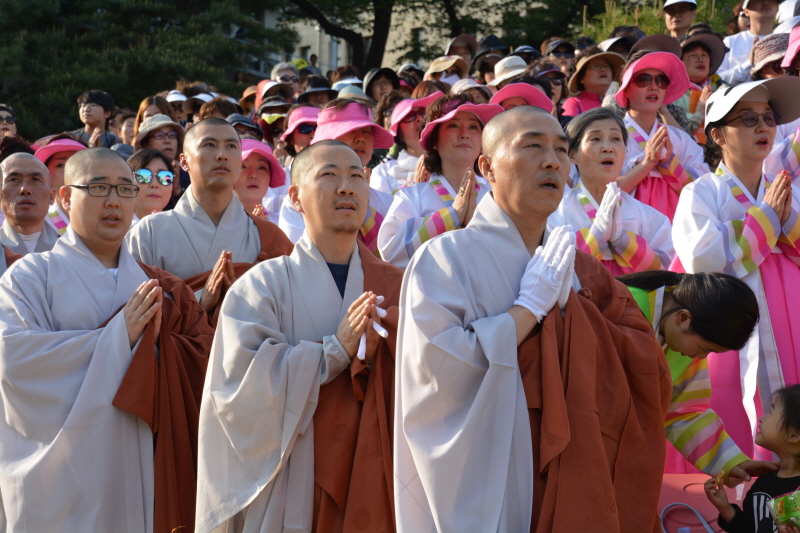 ұ 2561(2017) óԿų 