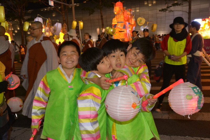 ұ 2561(2017) óԿų 