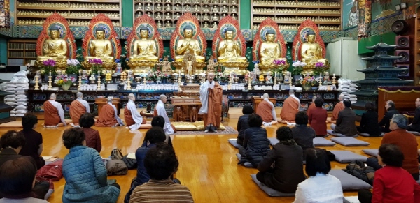  ̿ ں   5,000kg ʱû (2018 32)