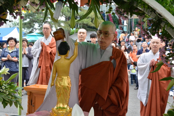 ұ2562  óԿų(2018 522)