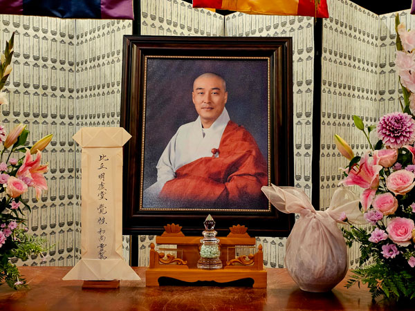  (  ) 5ֱ ߸ٷ (ϻ  2025 10 3)