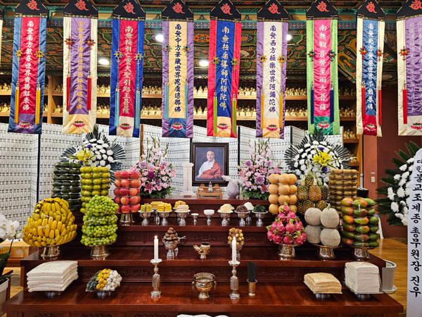  (  ) 5ֱ ߸ٷ (ϻ  2025 10 3)