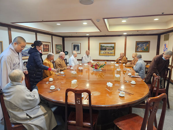 븸 ȭұ񱸴ȸ ӿ    湮(2025 12 3)